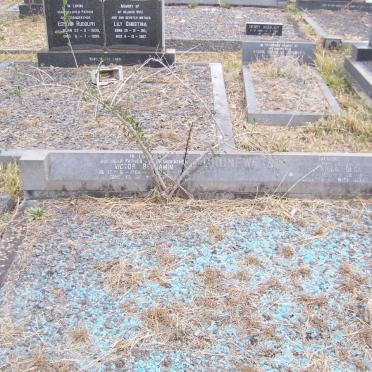 GRUNEWALD Victor Benjamin 1904-19?8 &amp; Elfrieda Olga 1910-1969