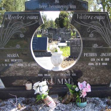 KÜMM Petrus Jacobus 1919-1984 &amp; Maria WENTZEL 1917-1995