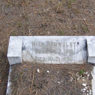 SCHWULTST Nita 1918-1920