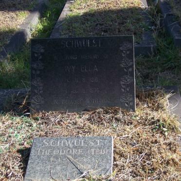 SCHWULST Theodore 1915-1996 &amp; Ivy Ella 1916-1976
