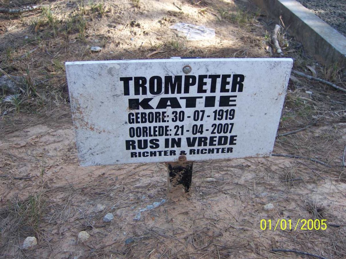 TROMPETER Katie 1919-2007