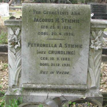 STIEMIE Jacobus H. 1876-1936 &amp; Petronella A. GRUNDLING 1883-1931