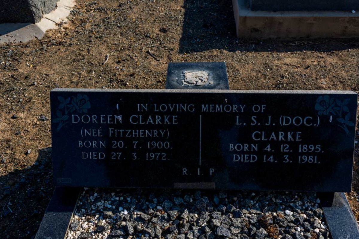 CLARKE L.S.J. 1895-1981 & Doreen FITZHENRY 1900-1972