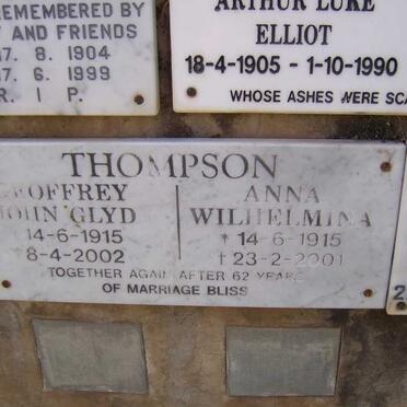 THOMPSON Geoffrey John Glyd 1915-2002 &amp; Anna Wilhelmina 1915-2001