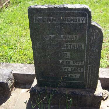 TORR George Arthur 1877-1964 &amp; Beatrice 1883-1935