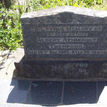THOMPSON Albert Athinault -1945