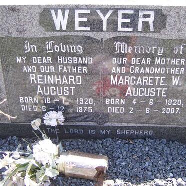WEYER Reinhard August 1920-1975 &amp; Margarete W. Auguste 1920-2007