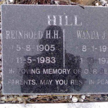 HILL Reinhold H.H. 1905-1983 &amp; Wanda J.E. 1911-1975
