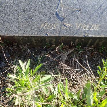 FERREIRA Emmanuel 1908-1966 &amp; Fredricka S.M. CRONJE 1912-1965