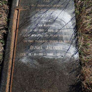 NIEKERK Daniel Jacobus, van 1911-1984 &amp; Engela C.H. KLOPPER 1910-1967