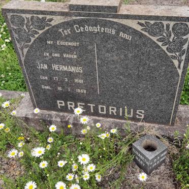 PRETORIUS Jan Hermanus 1881-1958 &amp; Elizabeth Mary 1885-1982