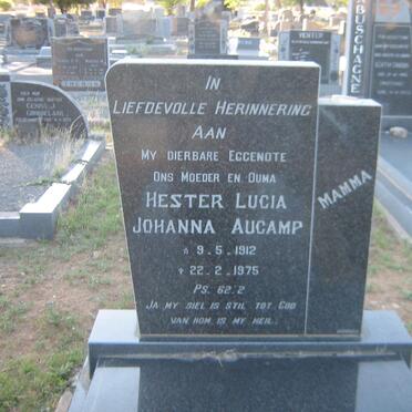 AUCAMP Hester Lucia Johanna 1912-1975