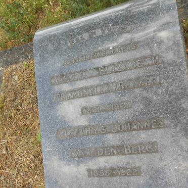 BERG Matthys Johannes, van den 1858-1922 &amp; Aletta Elizabeth Petronella BURGER 1881-1966