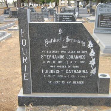 FOURIE Stephanus Johannes 1919-1992 &amp; Huibrecht Catharina 1925-1997