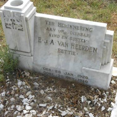 HEERDEN E.J.A., van 1920-1940