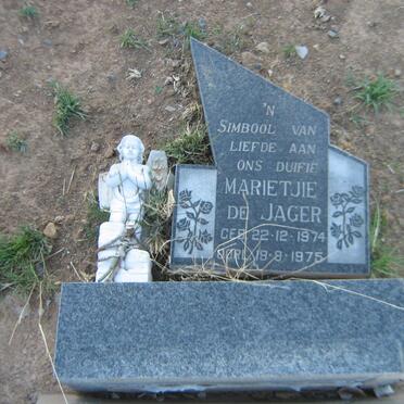 JAGER Marietjie, de 1974-1975