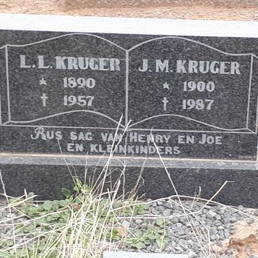 KRUGER L.L. 1890-1957 &amp; J.M. 1900-1987