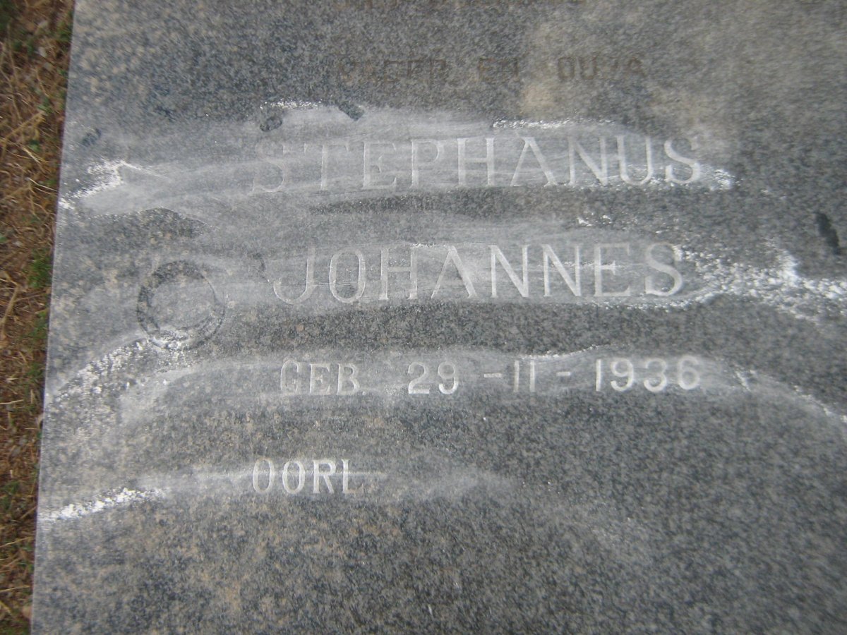 MEYER Stephanus Johannes 1936- &amp; Louisa Frederika Alberdiena VON ESCH 1942-1997