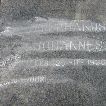 MEYER Stephanus Johannes 1936- &amp; Louisa Frederika Alberdiena VON ESCH 1942-1997