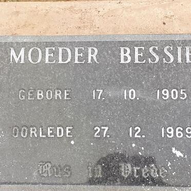 PRETORIUS Bessie 1905-1969