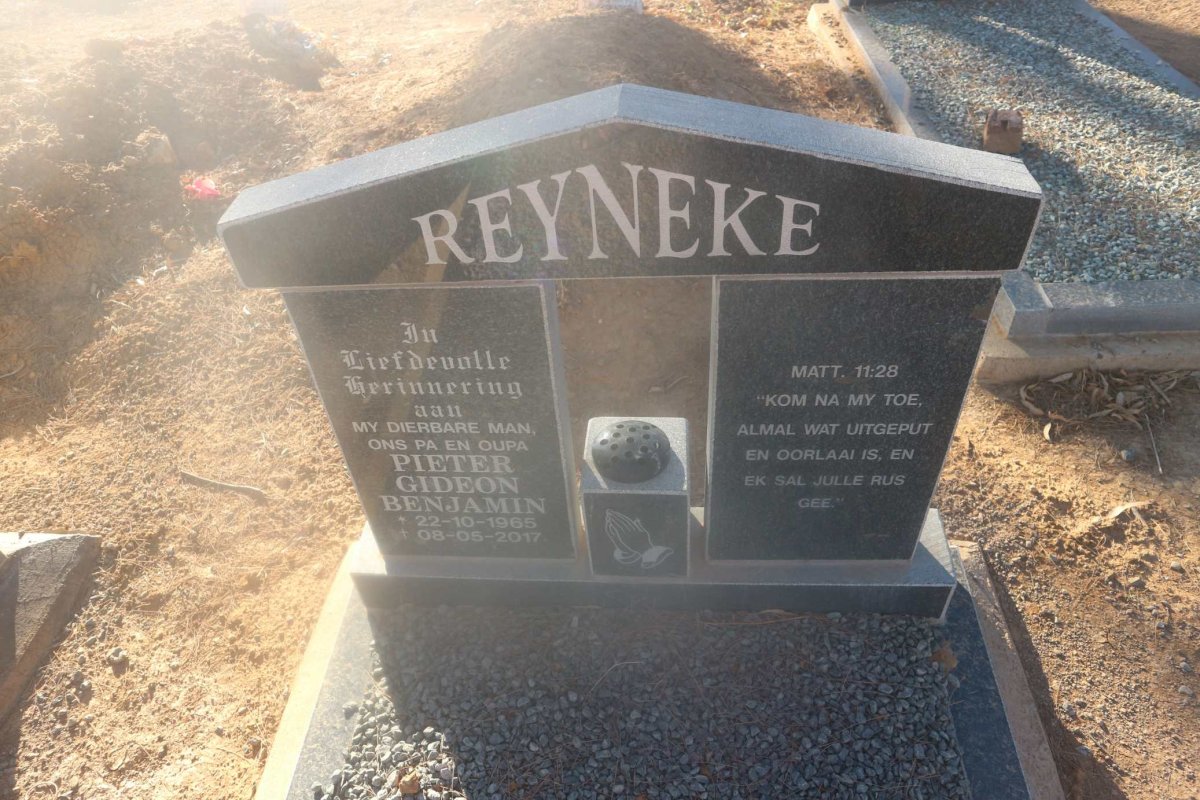REYNEKE Pieter Gideon Benjamin 1965-2017