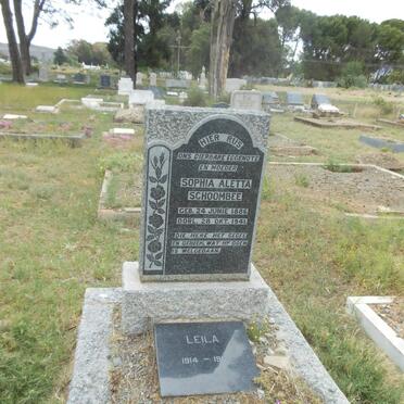 SCHOOMBEE Sophia Aletta 1886-1941 :: ? Leila 1914-1969