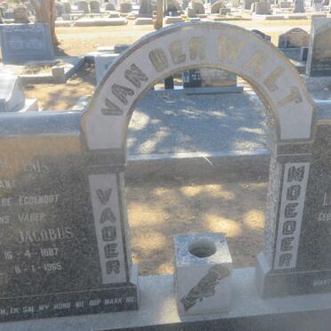 WALT Roelof Jacobus, van der 1887-1965 &amp; Lazyja Christina VORSTER 1892-1971