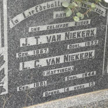 NIEKERK J.T., van 1857-1932 &amp; L.C. HATTINGH 1961-1944