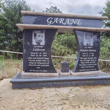 GARANE Bukelwa Patricia 1952-1999 :: GARANE Lukhanyo 1976-1999