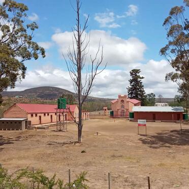 01. Phillipton School and Hertzog Church