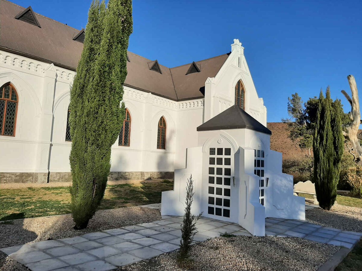 3. Overview / Oorsig