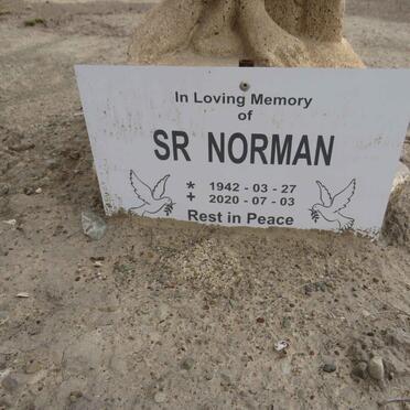NORMAN S.R. 1942-2020