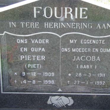 FOURIE Pieter 1909-1998 &amp; Jacoba 1911-1992