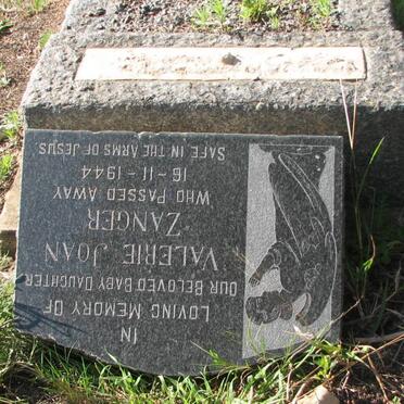 ZANGER Valerie Joan -1944