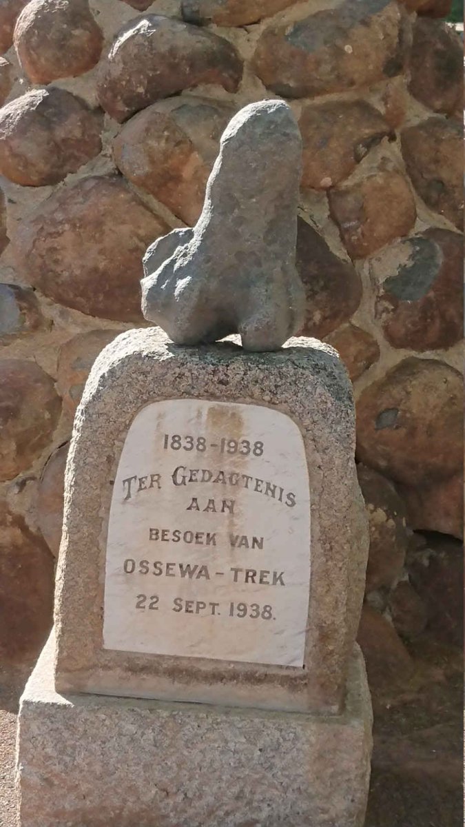 4. Momument: ter gedagtenis aan besoek van Ossewa-Trek 22 Sep 1938_1