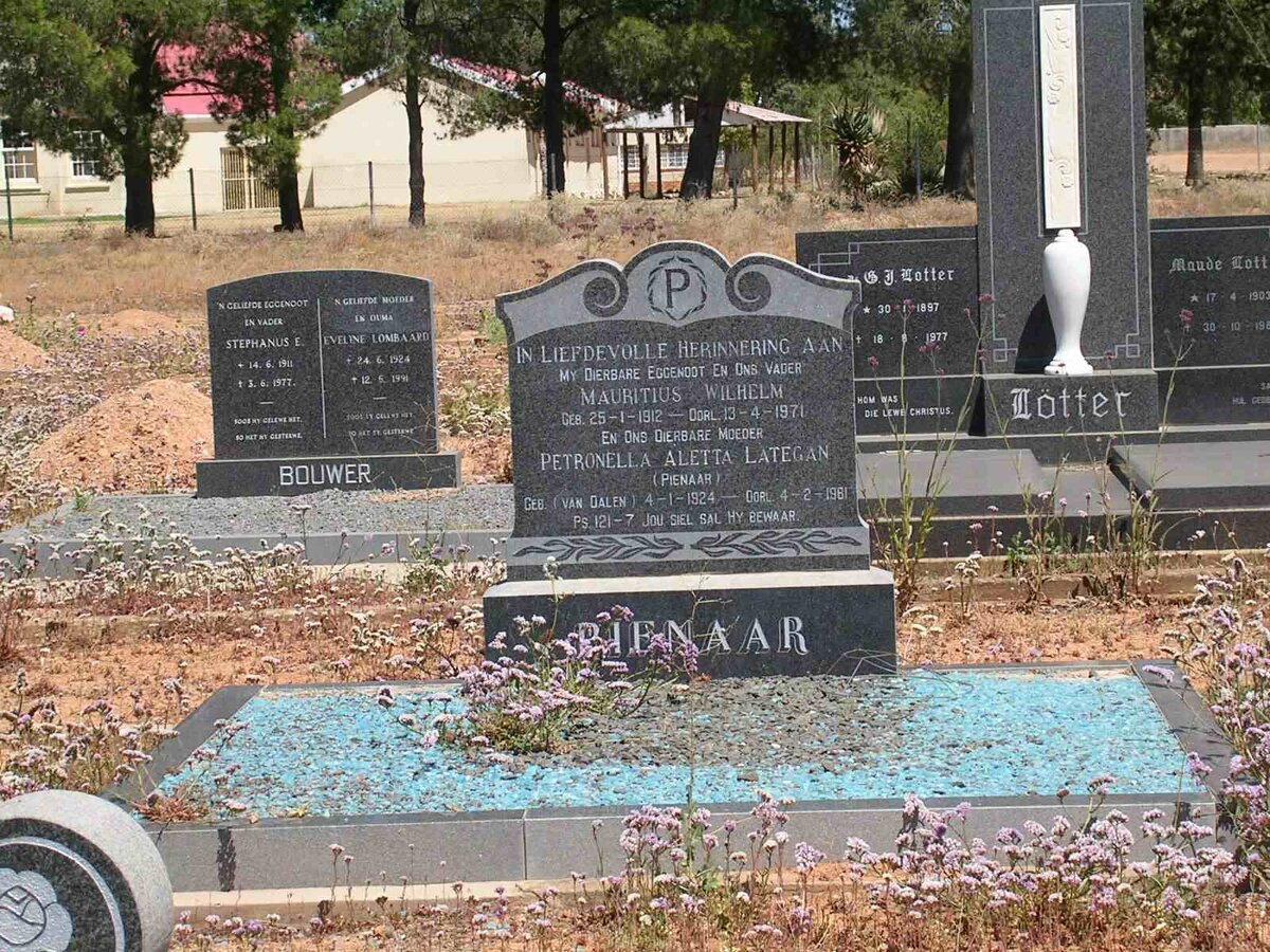 PIENAAR Mauritius Wilhelm 1912-1971 &amp; Petronella Aletta LATEGAN formerly PIENAAR nee VAN DALEN 1924-1981