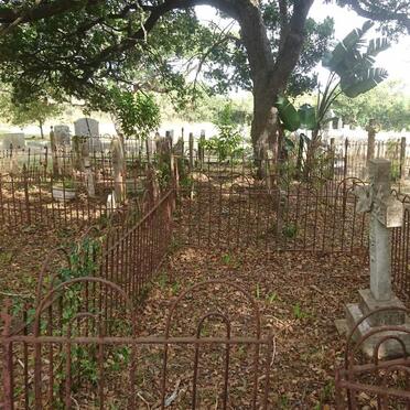 Eastern Cape, PORT ALFRED, West Bank, cemetery