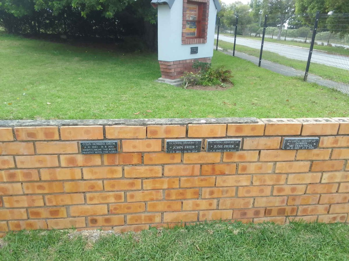 Wall of Remembrance - St Martins _01