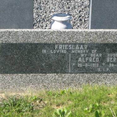FRIESLAAR Alfred Bernard 1912-1983