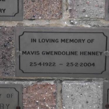 HENNY Mavis Gwendoline 1922-2004