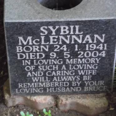 McLENNAN Sybil 1941-2004