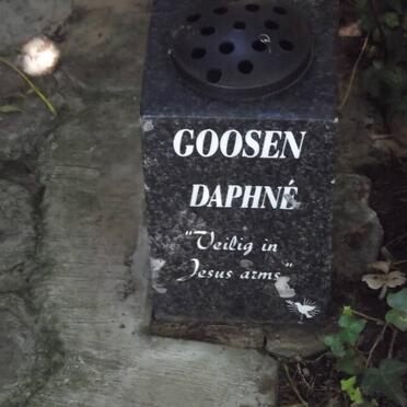 GOOSEN Daphné
