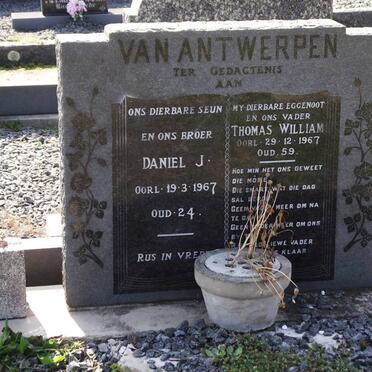 ANTWERPEN Daniel J., van -1967 :: ANTWERPEN Thomas, van -1967