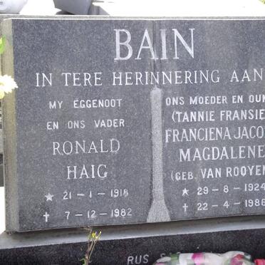 BAIN Ronald Haig 1918-1982 &amp; Franciena Jacoba Magdalene VAN ROOYEN 1924-1986