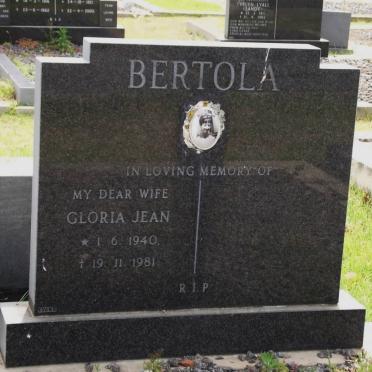 BERTOLA Gloria Jean 1940-1981