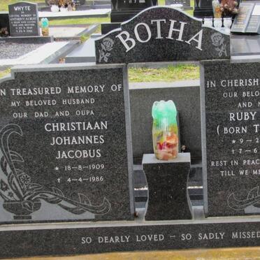 BOTHA Christiaan Johannes Jacobus 1909-1986 &amp; Ruby Iris THOMAS 1912-1995