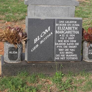 BLOM Elizabeth Margaretha nee BOTHA 1924-2007