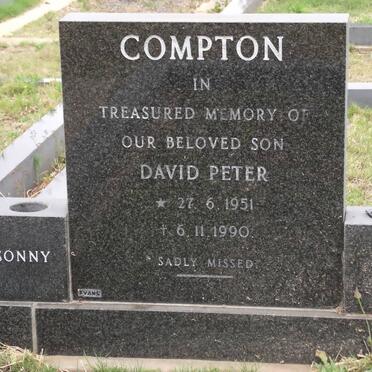 COMPTON David Peter 1951-1990