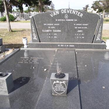 DEVENTER, van