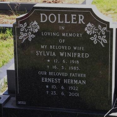 DOLLER  Ernest Herman 1922-2001 &amp; Sylvia Winifred 1918-1985